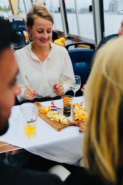 Amsterdam: Cheese and Wine Tasting With Kaasbar Amsterdam