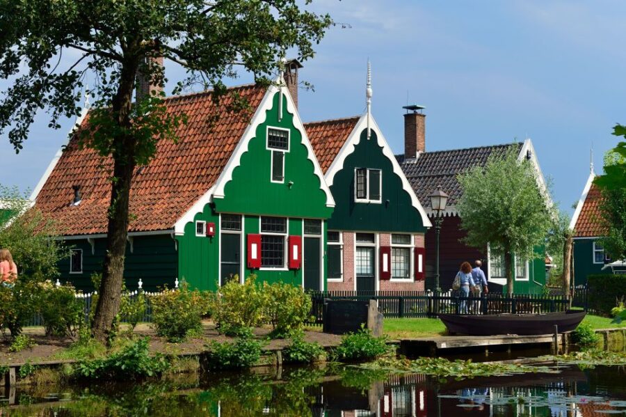 Amsterdam: Keukenhof and Zaanse Schans Live Guided Day Tour - Tour Overview
