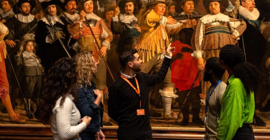 Amsterdam: Rijksmuseum Guided Tour and Ticket
