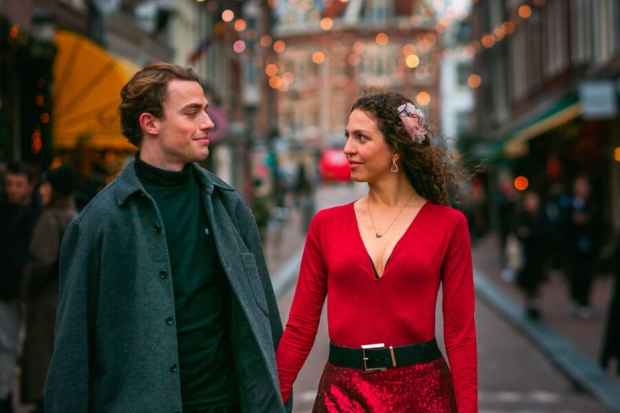 Amsterdam: Romantic Photoshoot for Couples - Overview and Pricing