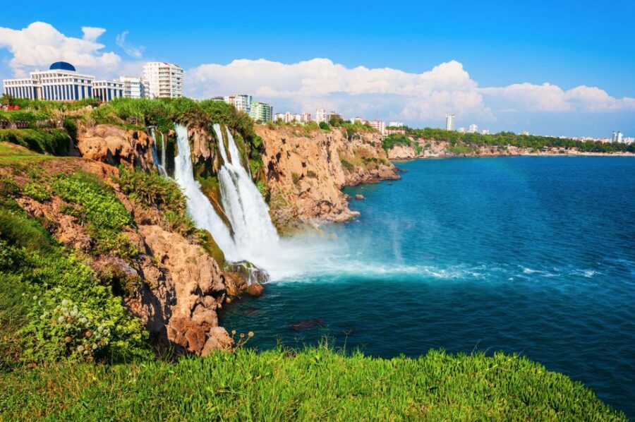 Antalya: Relax Boat Trip With Lunch to the Duden Waterfall