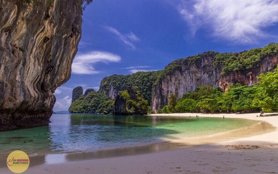 Ao Nang: Hong Islands Tour by Speedboat or Longtail Boat