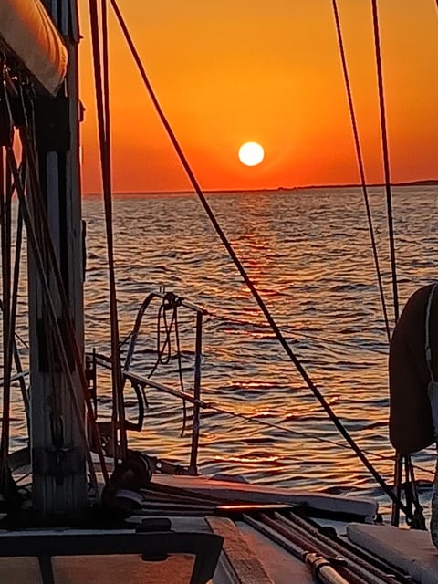 Apulia: Sailing Boat Tour With Aperitif