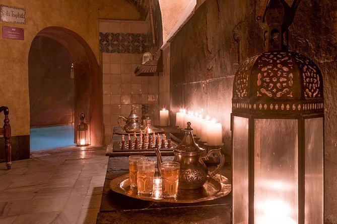 Arabian Baths and 30 Massage at Madrids Hammam Al Ándalus