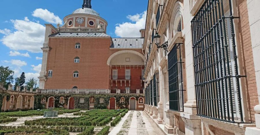 Aranjuez: Royal Palace Guided Tour