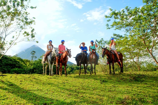 Arenal Horseback Riding to La Fortuna Waterfall - Itinerary and Activities