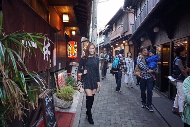 ARIMA ONSEN Custom Tour With Private Car and Driver (Max 9 Pax) - Overview of the Tour