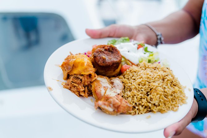 Aruba Sunset Sail With Caribbean Dinner and Live Music