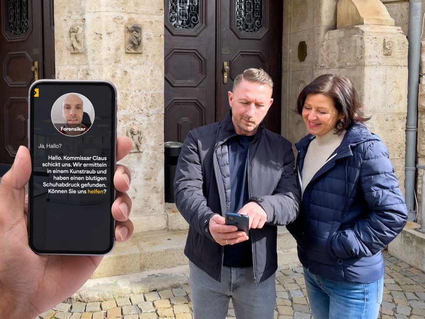 Aschersleben: Smartphone-Based Interactive Detective Game