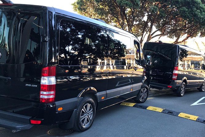 Auckland CBD / Airport Luxury Transfers - Service Overview