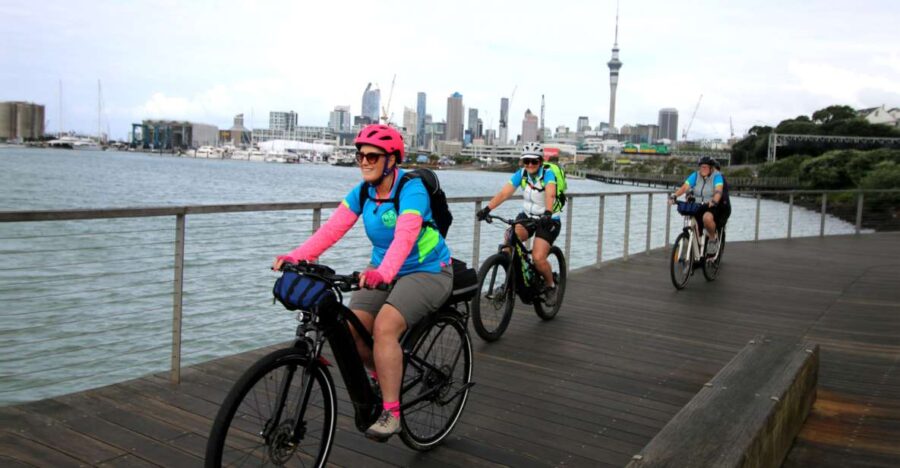 11 Best Bike Tours In Auckland