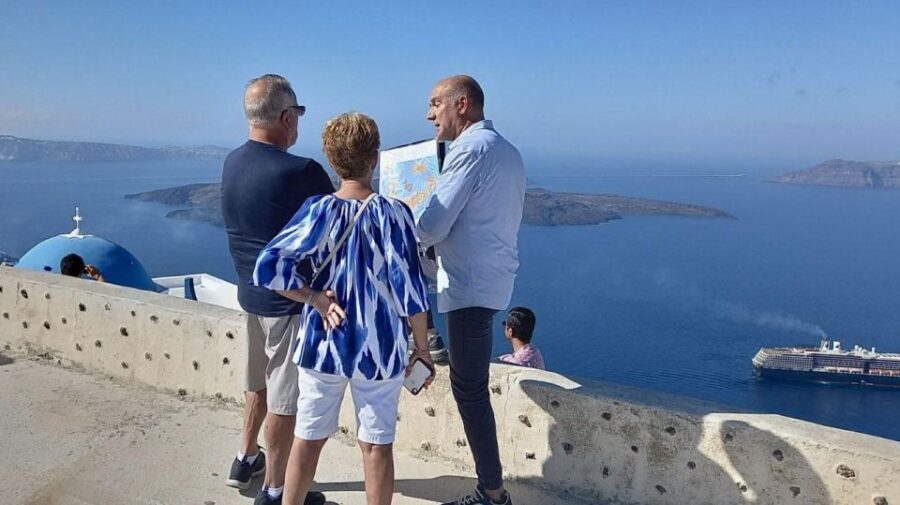 Authentic Tastes of Santorini