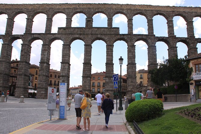 Avila and Segovia Tour With Monuments and Gastronomic Lunch From Madrid