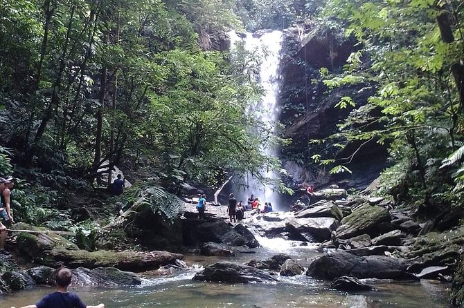 Avocat Waterfall and Beach Tour - Pickup and Meeting Details