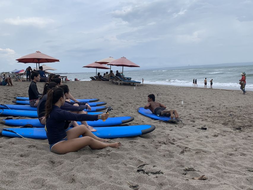 Bali: Beginner and Intermediate Surfing Lesson in Canggu