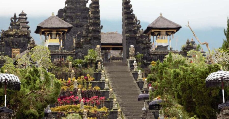 Bali: Besakih Temple & Lempuyang Temple Gates of Heaven
