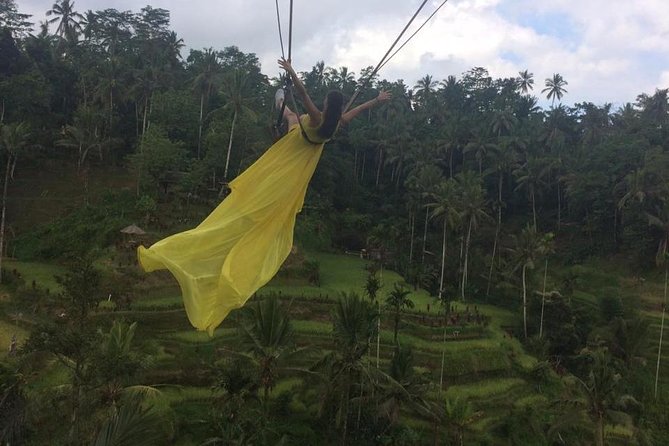 Bali Instagram Tour: The Most Scenic Spots - Balis Impressive Temples