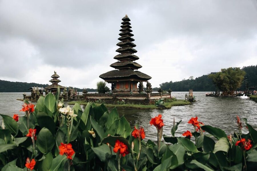 Bali: Private Customizable Tour With German Speaking Guide