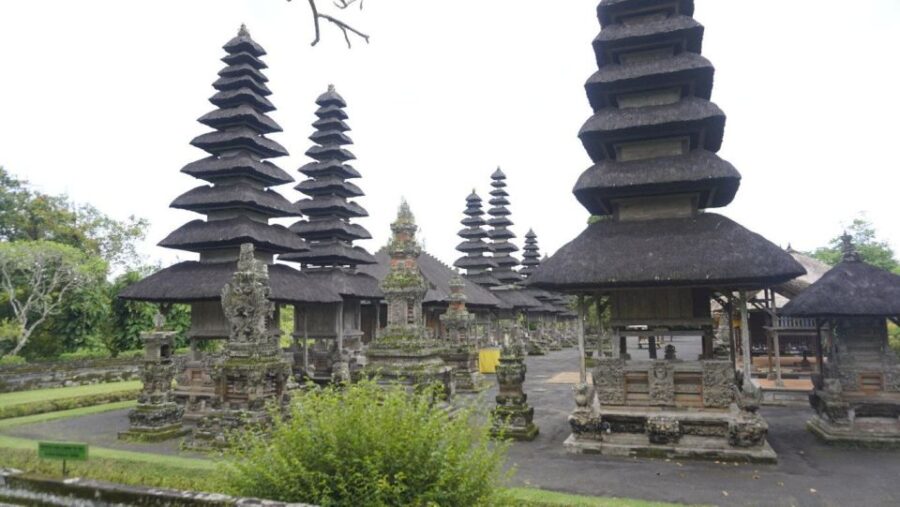 Bali Private Tour Best Waterfall With Tanah Lot Temple - Tour Overview and Pricing