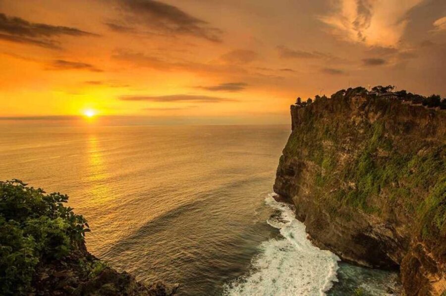 Bali: Private Trip To Uluwatu & Kecak Fire Dance - Tour Overview and Pricing