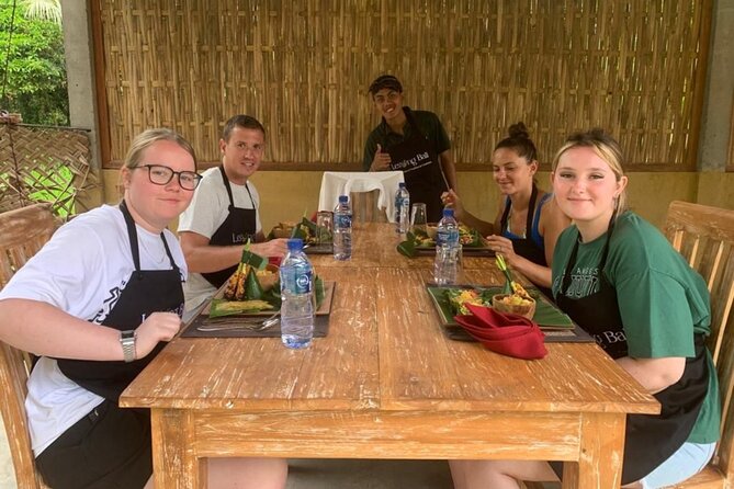 Balinese Cooking Class With Traditional Market Tour - Overview of Balinese Cooking Class