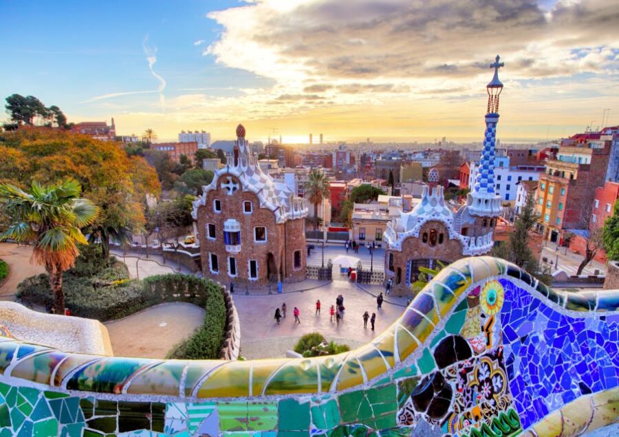 Barcelona : Bachelorette Party Outdoor Smartphone Game - Activity Details