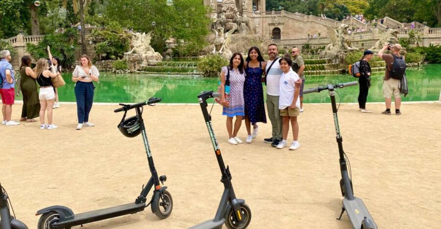 Barcelona: Central Park E-bike Tour / E-Scooter Tour - Tour Overview