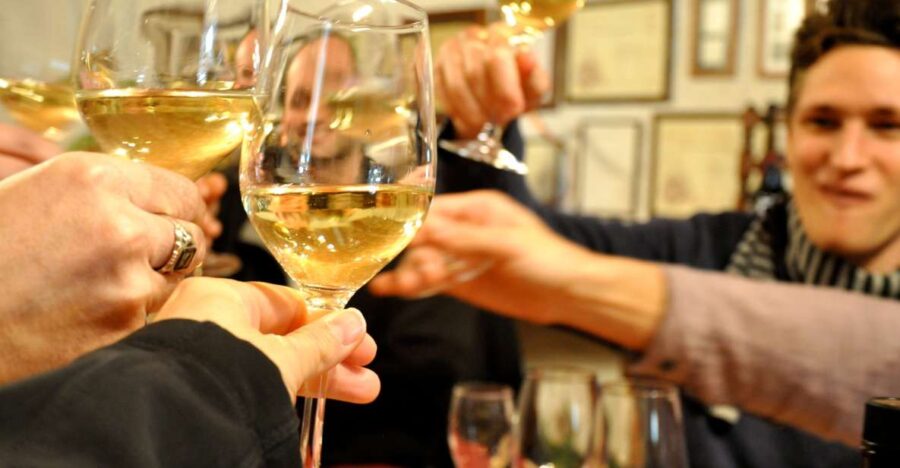 Barcelona: Evening Food and Wine Tasting Tour
