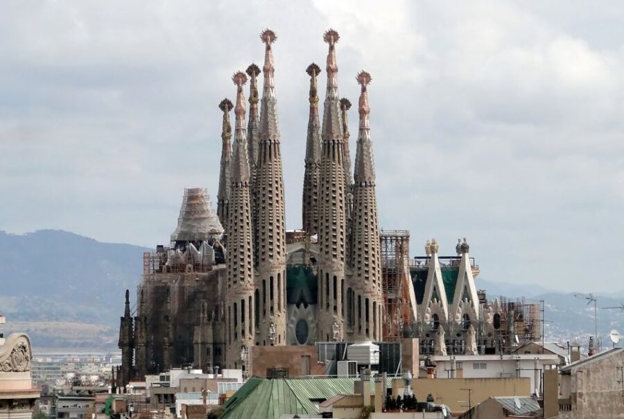 3 Best Tours In Sagrada Familia
