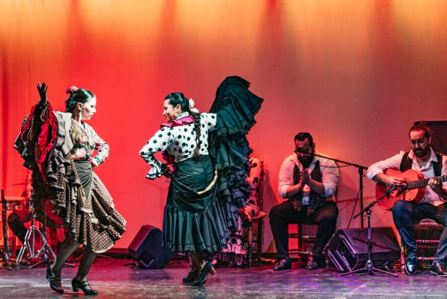 Barcelona: Flamenco Show at City Hall Theater - Flamenco Performance Details