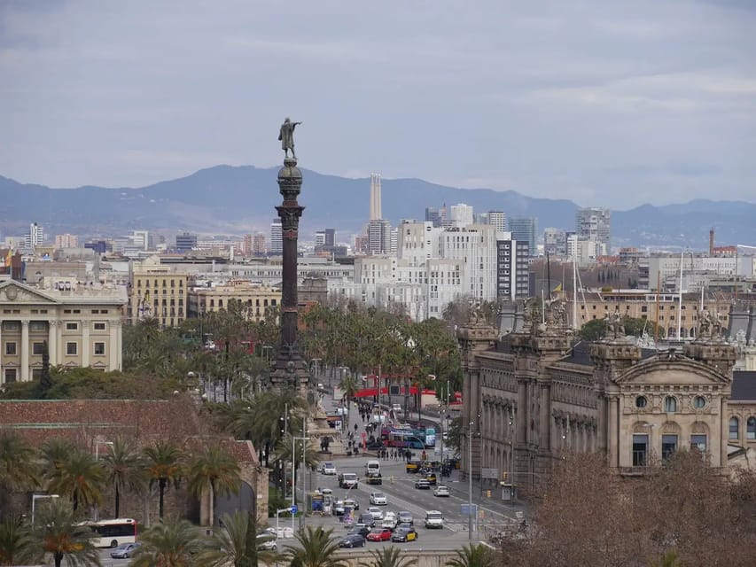 Barcelona: Private El Prat Airport Transfer Service