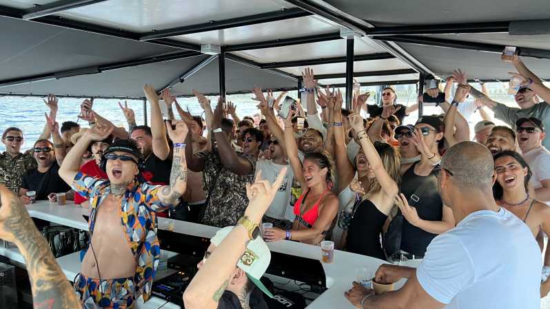 Barcelona: Sunset Boat Party With Pre-Party, Drinks & Snacks - Event Overview