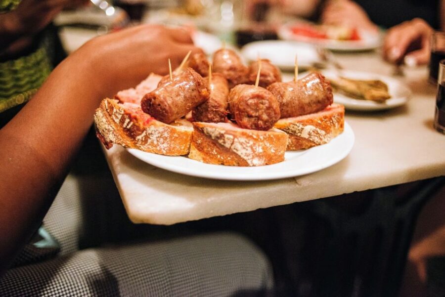 Barcelona: Tapas Tasting Tour in the Gothic Quarter - Tour Details