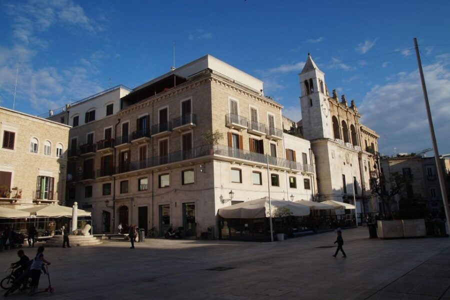Bari - Private Historic Walking Tour - Tour Overview