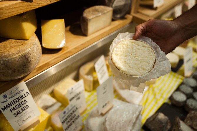 BASQUE CHEESE and TXAKOLI WINE - Private Gastronomic Adventure