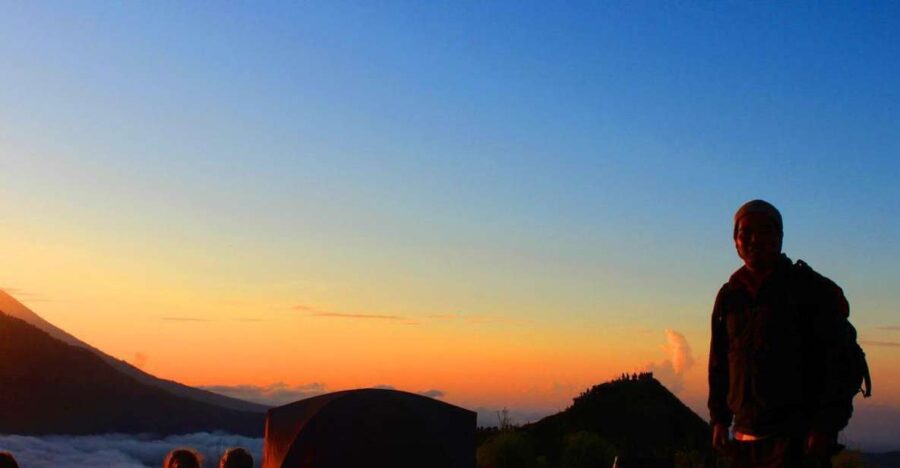 Batur UNESCO Geopark Network: Trekking Tour to Caldera Batur - Spectacular Sunrise Viewpoint
