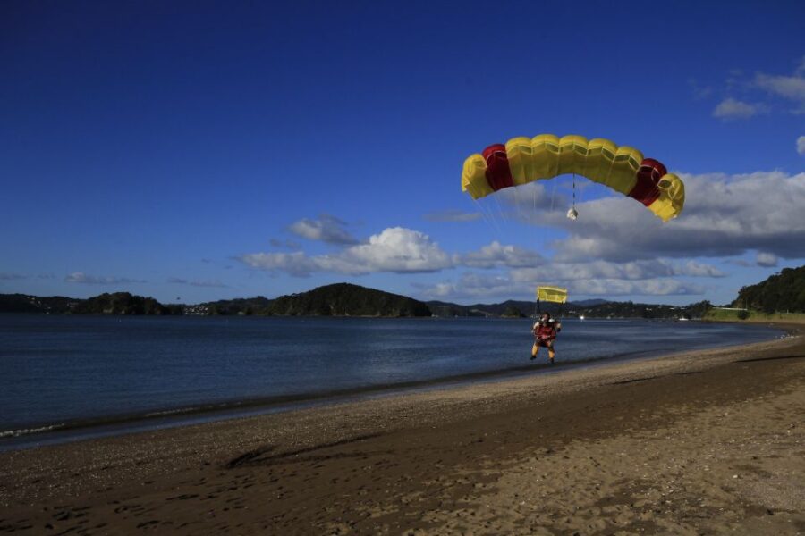 Bay of Islands: Tandem Skydive Experience - Pricing and Booking