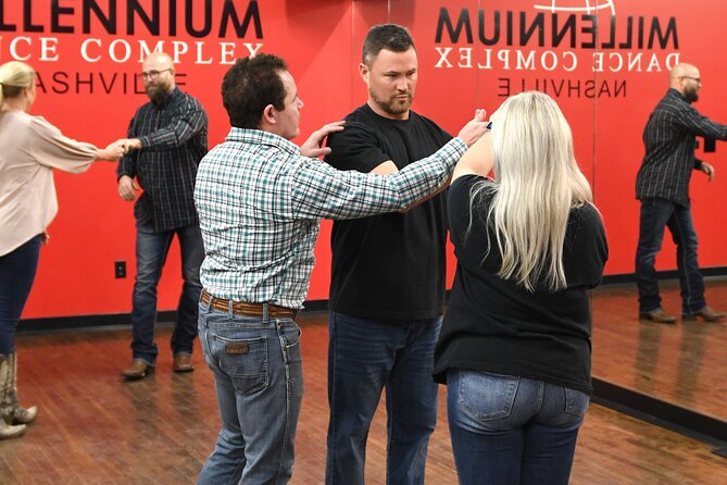 Beginner Two Step & Country Swing Dancing in Nashville