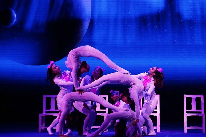 Beijing Roast Duck Banquet and Acrobatics Show With VIP Seats Evening Tour - Tour Overview and Duration