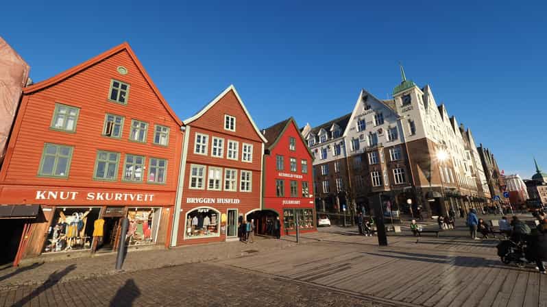 Bergen: Private Tour in Your Own Language