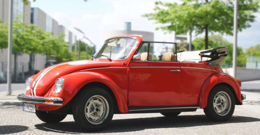 Berlin: 4-Hour Discovery Tour in VW Beetle Convertible