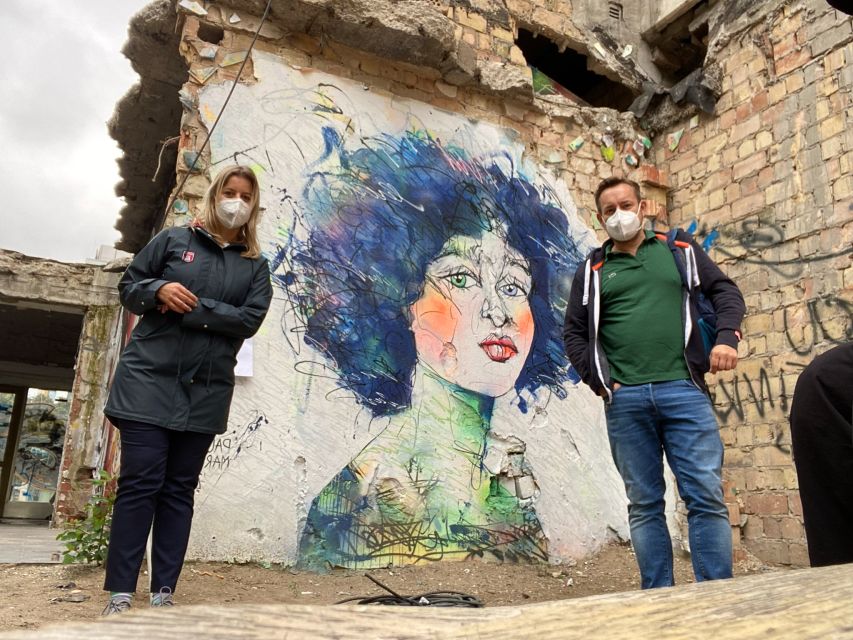 Berlin: City on a Budget Walking Tour With Local