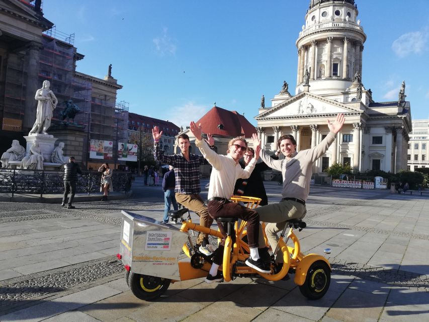 Berlin: Guided Sightseeing Tour With Conference Bikes
