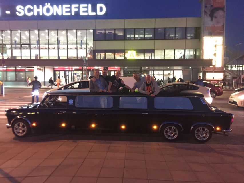 Berlin: Trabi Limousine Airport Transfer With City Tour