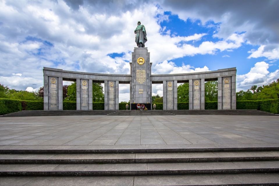 Berlin Wall - East And West Berlin Private Walking Tour