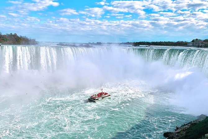 Best Niagara Falls Canada 3-Hour Tour W/Boat & Behind the Falls - Tour Overview