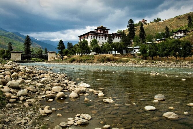 Best of Bhutan Tour( Culture- Hikes- Short Trek- Monastic Stay) - Tour Highlights