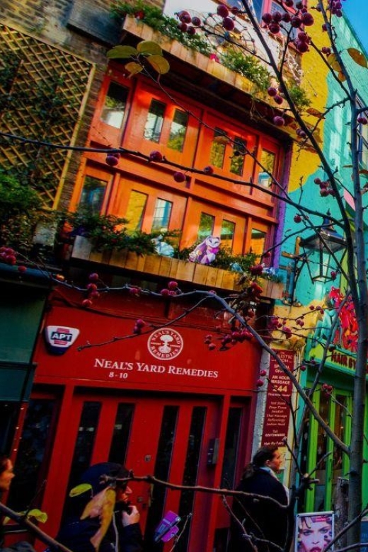 Best of London Walking Tour-3 Hours, Small Group Max 10 - Vibrant Atmosphere of London