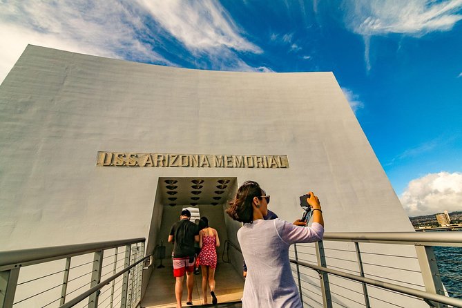 Best Of Pearl Harbor: The Complete Small Group Tour Experience