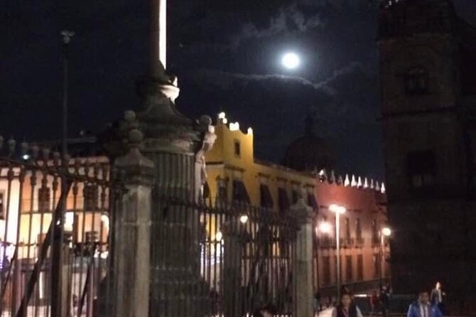 Best PRIVATE Tour of Legends and Events in the Historic Center